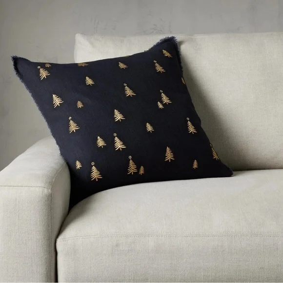 New Arhaus Alpine Pillow Cover in Black, Holiday Winter Elegant